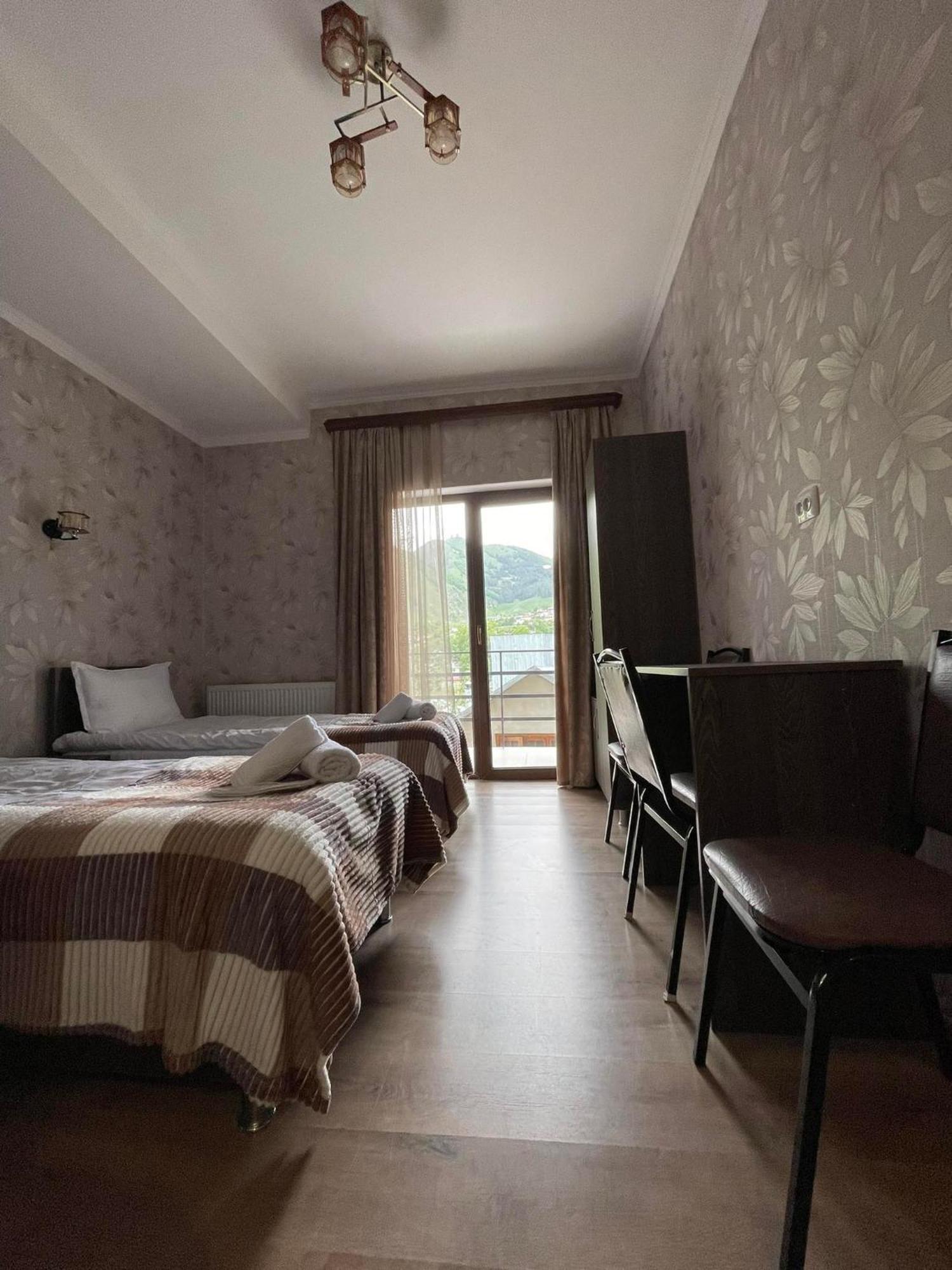 Hotel Shina Степанцмінда Екстер'єр фото